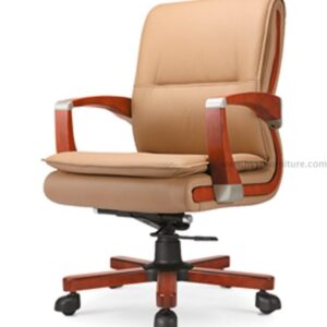 Manager office chair with armrest