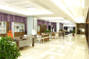 e883b6e69dbfe58fb0e5b195e58e85e58cba-300x200-116 胶板台展厅区