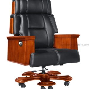 Luxury executive office chair